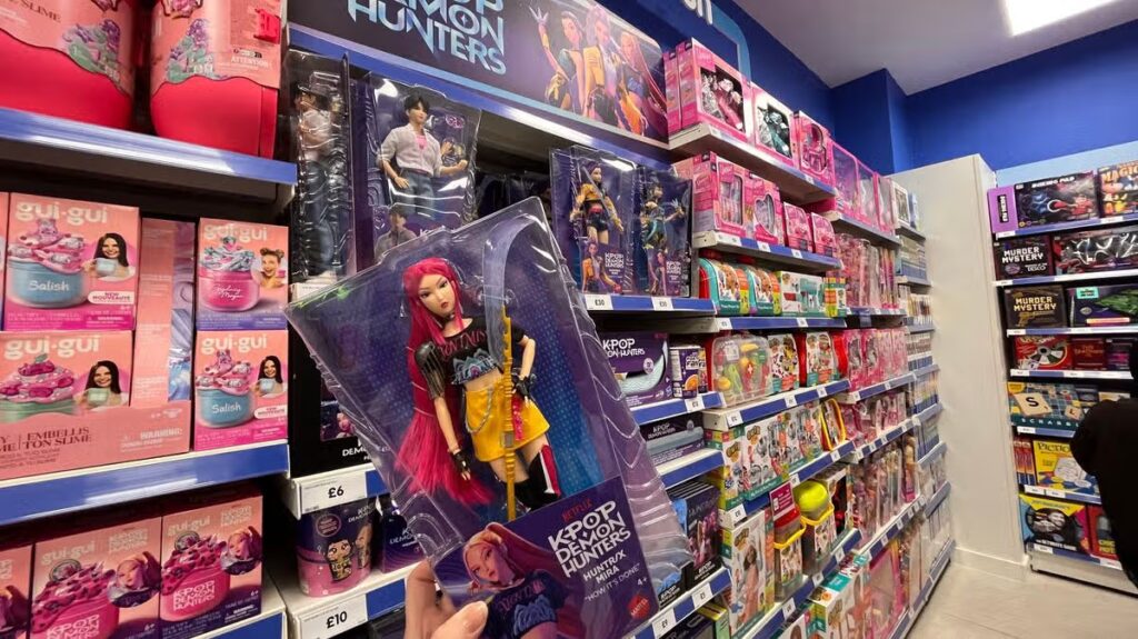 ‘What Trafford Centre has been missing’ – shoppers rush to TWO new toy shops at giant mall