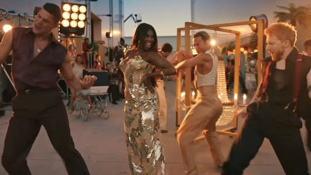 Strictly Come Dancing fans spot clue professional dancers’ feud has ‘ended’