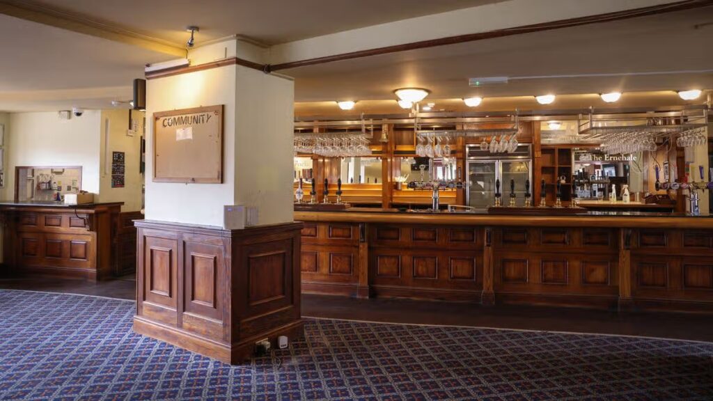Reopening date for former Arnold Wetherspoon pub delayed by two months