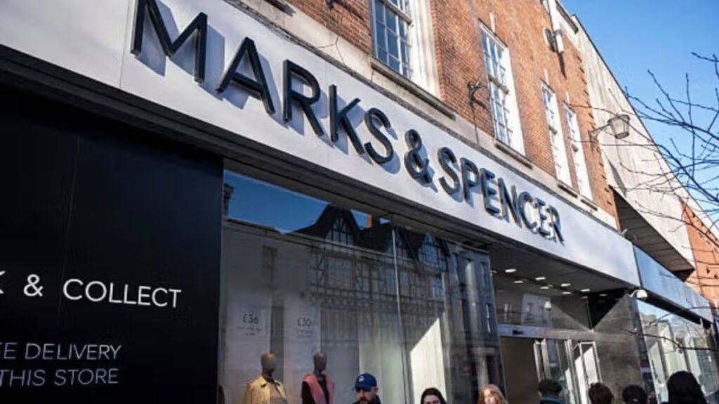 Marks and Spencer shoppers snap up ‘soft but chunky’ £35 bedspread in five colours
