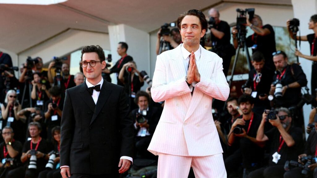 ‘Primetime’: Robert Pattinson’s Chris Hansen drama gets seven-minute standing ovation at Venice