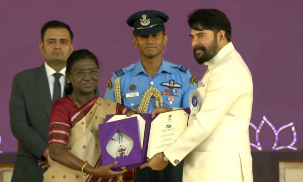 Mammootty Receives Standing Ovation as He Wins Fourth National Award