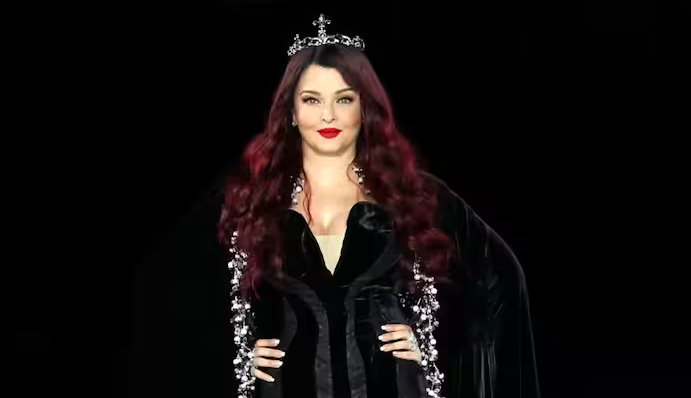 Aishwarya Rai Bachchan Stuns At Paris Fashion Week In All-Black Couture