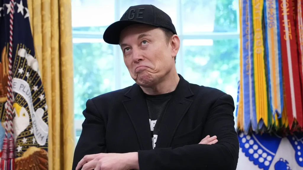 Elon Musk, Elizabeth Holmes, and Donald Trump Are All Alike, Says ‘Musk’ Filmmaker Alex Gibney