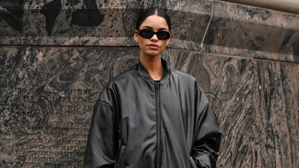 How to Style Gray Jeans, the Chic Alternative to Black That’s Trending for Fall