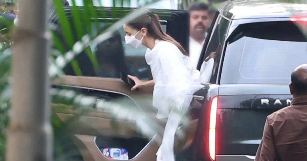 Alia Bhatt, Karan Johar At Rani Mukerji’s Mother Krishna Mukerji’s Funeral