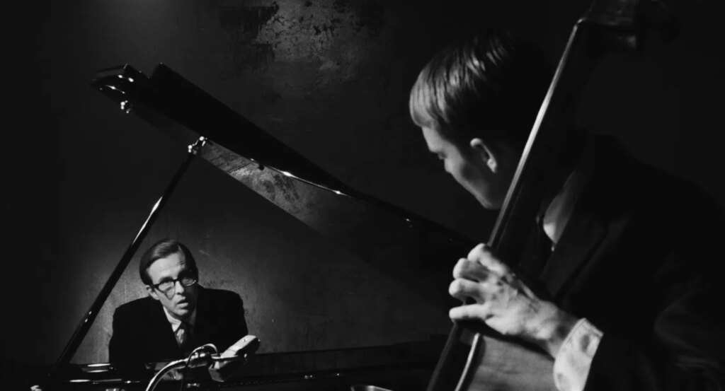 Everybody Digs Bill Evans (Film Review) — FILMHOUNDS