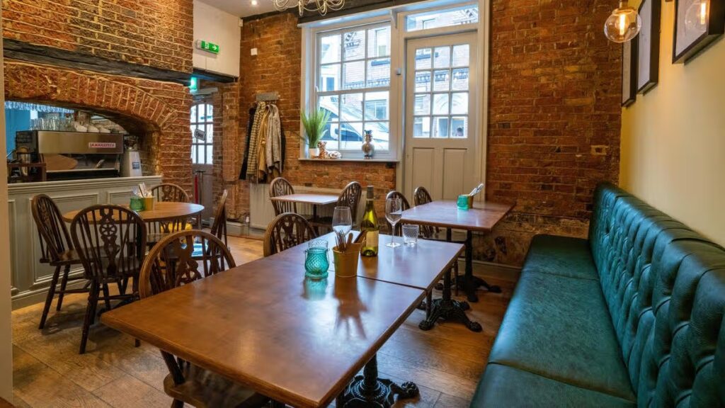 Hidden Nottingham restaurant to go under the hammer with £225k guide price