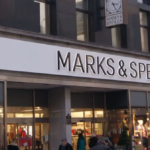 Marks and Spencer shoppers snapping up ‘no plug’ £25 lamp for ‘beautiful’ autumn glow