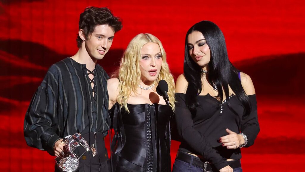 2026 MTV VMAs Best Moments: Taylor Swift’s Record, Madonna Wins & More
