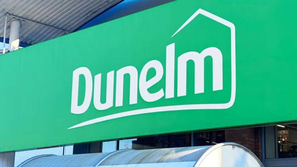 ‘Price drop’ Dunelm’s £15 ‘seriously soft’ throw in 12 cosy colours