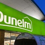 Dunelm’s retro lamp ‘adds character to the living room’ in three colours