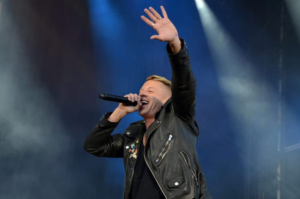 Macklemore donates 1m dollars from Ed Sheeran tour to Palestinian charities