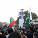 PTI के देशव्यापी प्रदर्शन से पहले इमरान की पार्टी को झटका, 25 नेताओं के पासपोर्ट ब्लॉक – pakistan court order blocks passports CM sohail afridi 24 pti leaders ntc ntyv