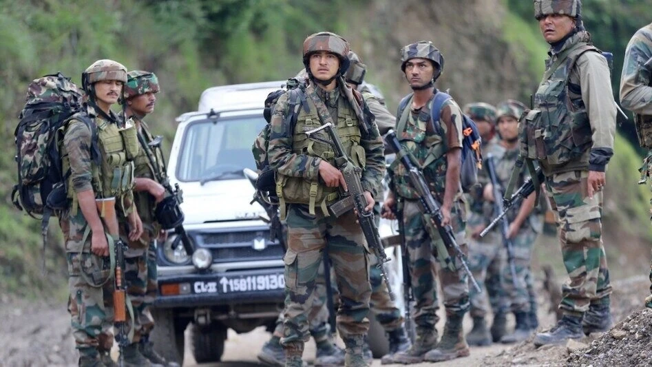 जम्मू-कश्मीर के बडगाम में मुठभेड़, पाकिस्तानी लश्कर कमांडर मूसा ढेर, ऑपरेशन जारी – jammu kashmir budgam encounter lashkar commander moosa killed ntc dhrj