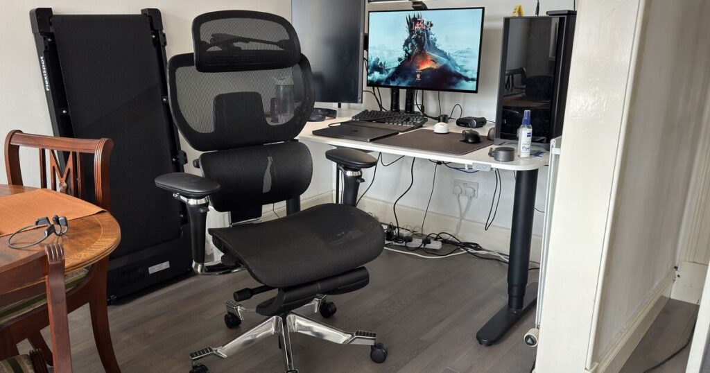 Flexispot C7 Morpher review: I put this chair through 12-hour gaming marathons | Gaming | Entertainment
