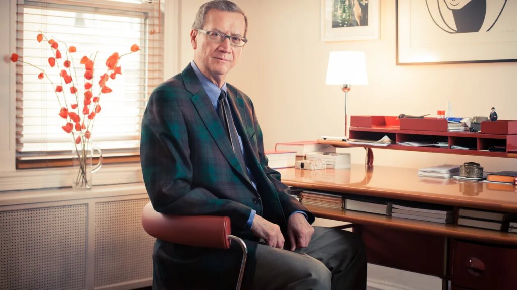 Longtime Vanity Fair Editor Wayne Lawson Dies at 94