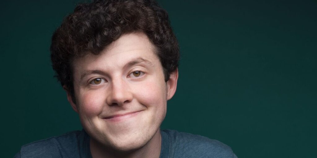 Adam Langdon Will Join THE PLAY THAT GOES WRONG; Longtime Cast Member Trevor Braun to Depart