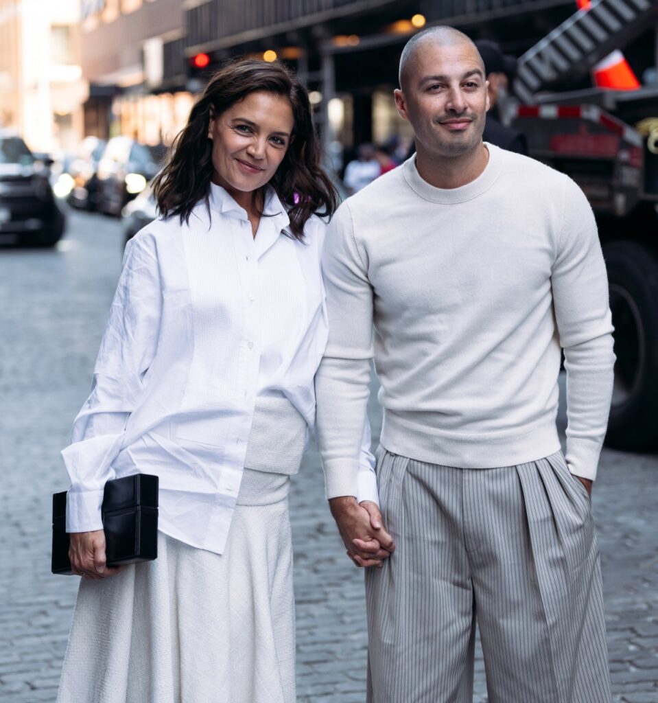 Katie Holmes & Jason Bard Yarmosky have ‘become close pretty quickly’