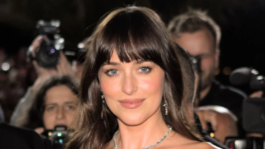 Dakota Johnson’s Snarky Three-Word Reply to Love-Life Speculation Amid MGK Romance Rumors