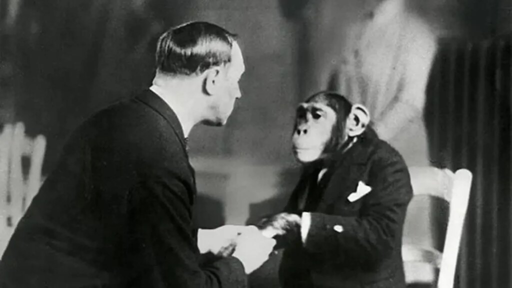 14 Historical Photos That Look Too Strange to Be Real, But They Are