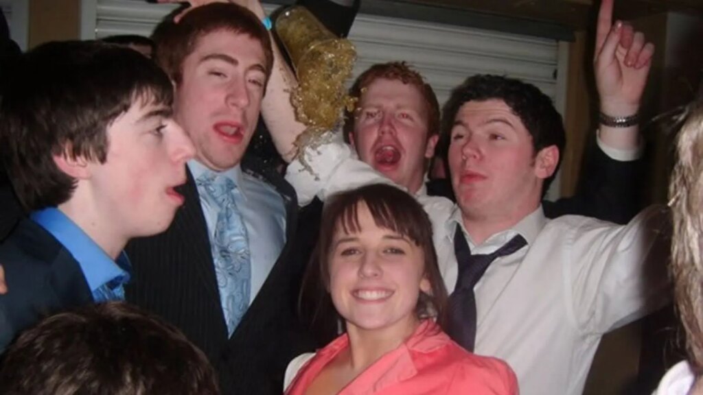 15 Photos That Capture the Moment Something Went Slightly Wrong