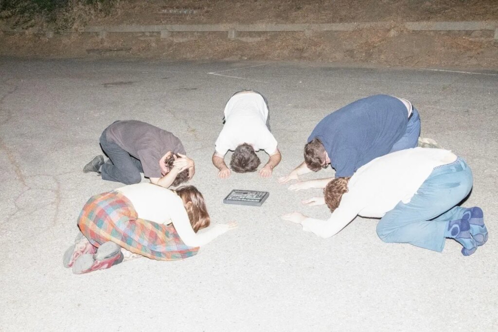 Dummy Share New Songs “April Limousine” & “Alluvial Fan”: Listen
