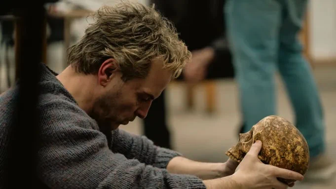 Elsinore trailer sees Andrew Scott in the inspirational true story of an actor giving the performance of his life