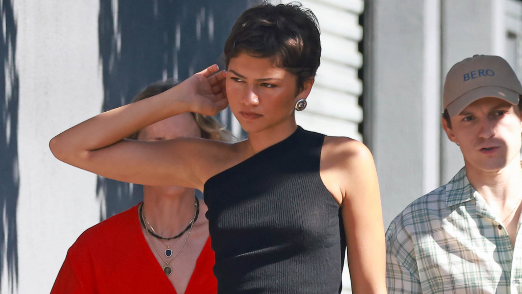 Zendaya Oozes ’90s Nostalgia in 27-Year-Old Prada Linea Rossa Boots