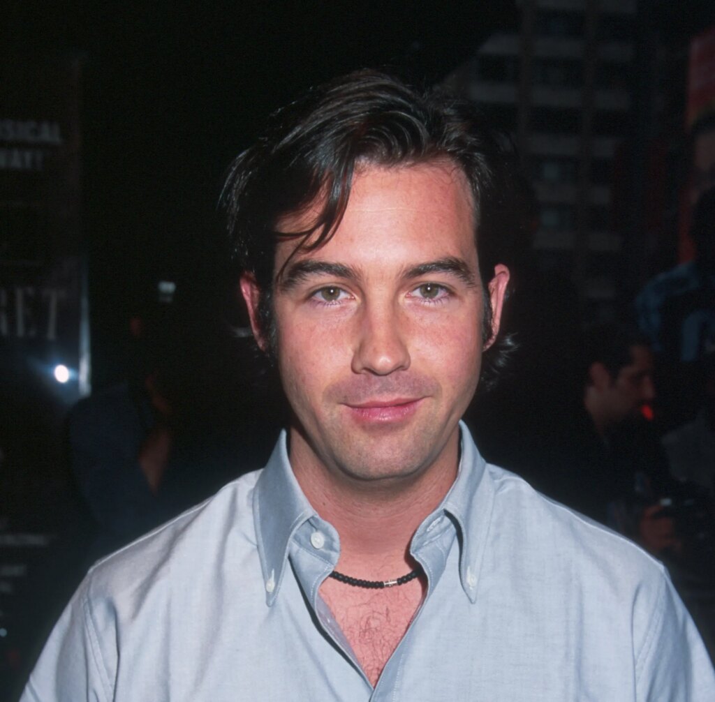 Duncan Sheik, “Barely Breathing” Singer, Has Died