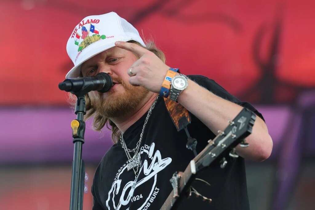 Treaty Oak Revival Ask Fans To Stop Throwing Chairs
