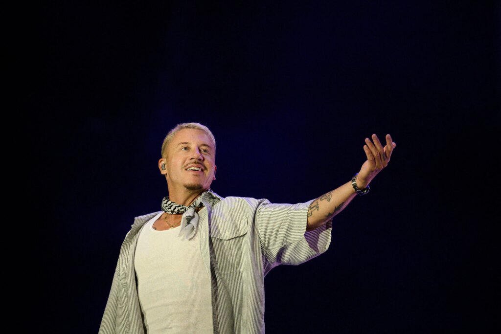 Macklemore’s “Free Palestine” Speech Sparks Petition For Ed Sheeran To Drop Him From Tour