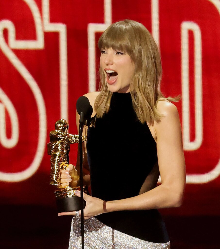Taylor Swift Accepts First Ever Artist Director Honors At The 2026 VMAs