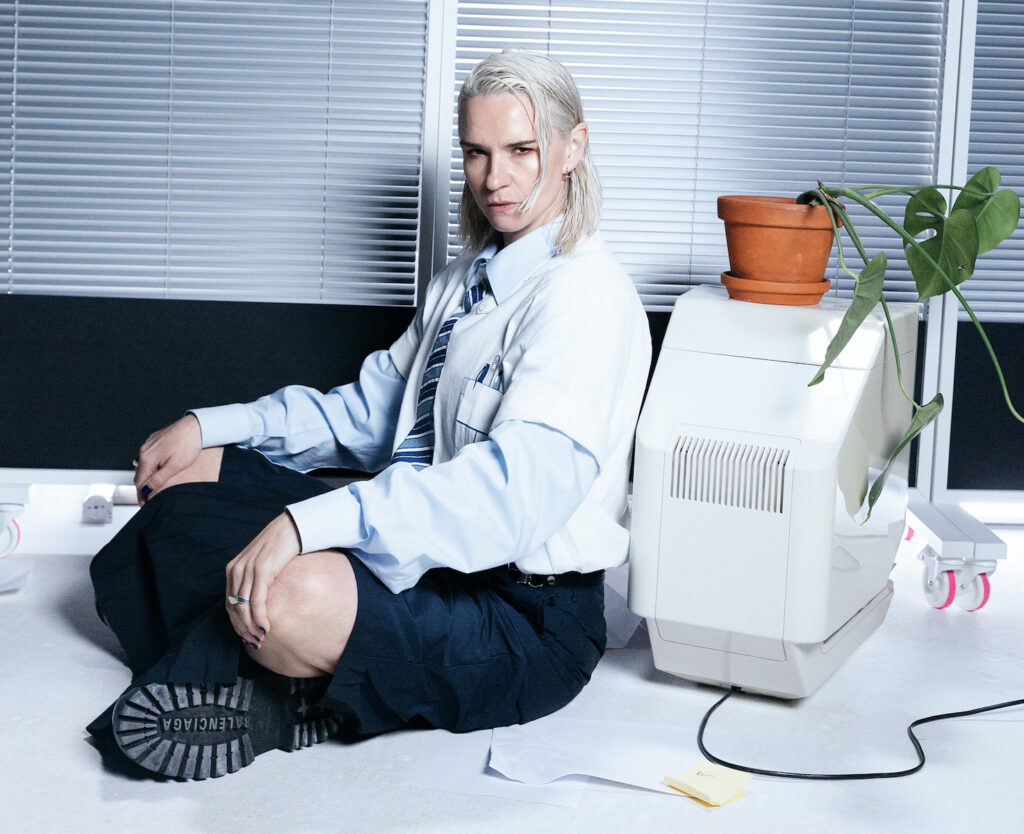 HAAi Links With James Massiah For ‘I Wanna Feel Like Someone’ | News