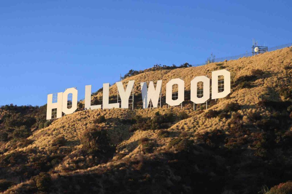 Which Hollywood Stars Actually Gamble Like High Rollers – Film Daily