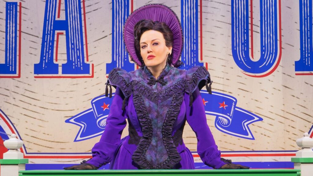 Photos: Jennifer Simard Joins SCHMIGADOON! As ‘Mildred Layton’