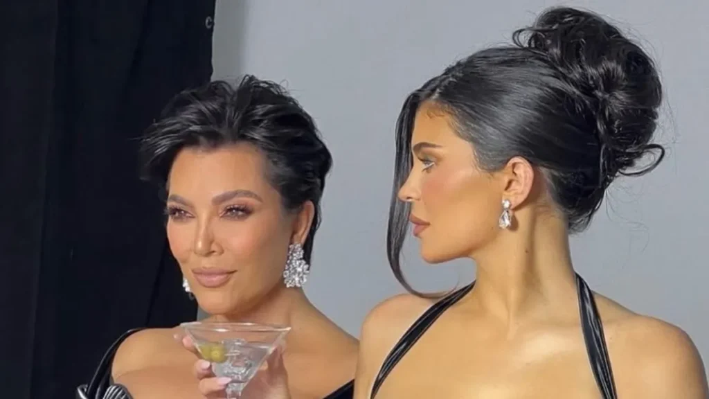 ‘Out Of Touch’: Kylie and Kris Jenner Roasted Over Shameless $135K Birkin Flaunt