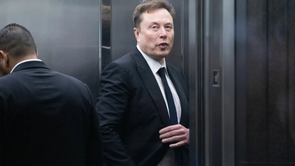 How Many Conflicts of Interest Does Elon Musk Have?