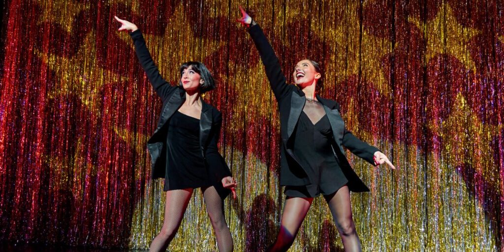 Photos: Reece Weaver, Lissa deGuzman, and Max von Essen in CHICAGO on Broadway