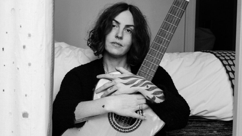 “Classical guitar is under-appreciated in heavy music. No-one would think it could hold a drop A# tuning”: Alt-rock nomad Emma Ruth Rundle on channeling Smashing Pumpkins, her nylon-string awakening, and what made her sell her beloved Gibson SG