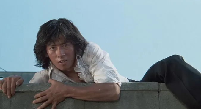 Roaring Fire (Blu-Ray Review) – Unique Mix of Comedy and Action