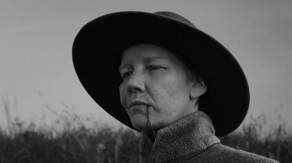 Sandra Hüller must disguise herself as a male soldier in trailer for critically-acclaimed drama Rose