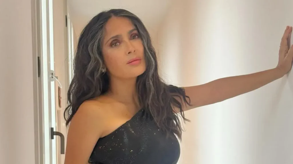 Salma Hayek Defies Age With Makeup-Free Look in New Jaw-Dropping Pictures