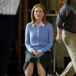 ‘The Debut’ Review: Julianne Moore, Paul Giamatti in Theater Comedy