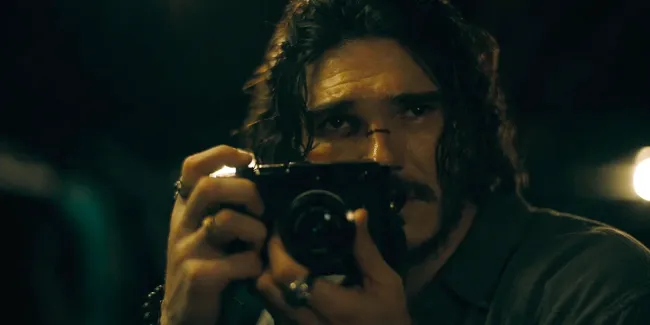 ‘The Last Photograph’ Review: Zack Snyder Directs a Shallow Two-Hander
