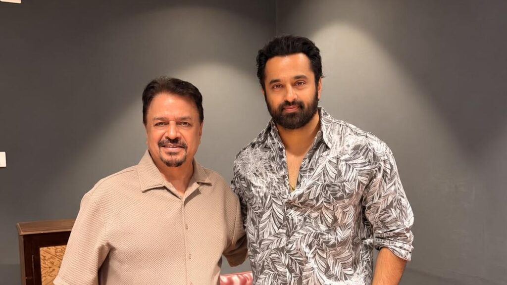 Actor Unni Mukundan teams up with Panaroma Studios for his 50th film