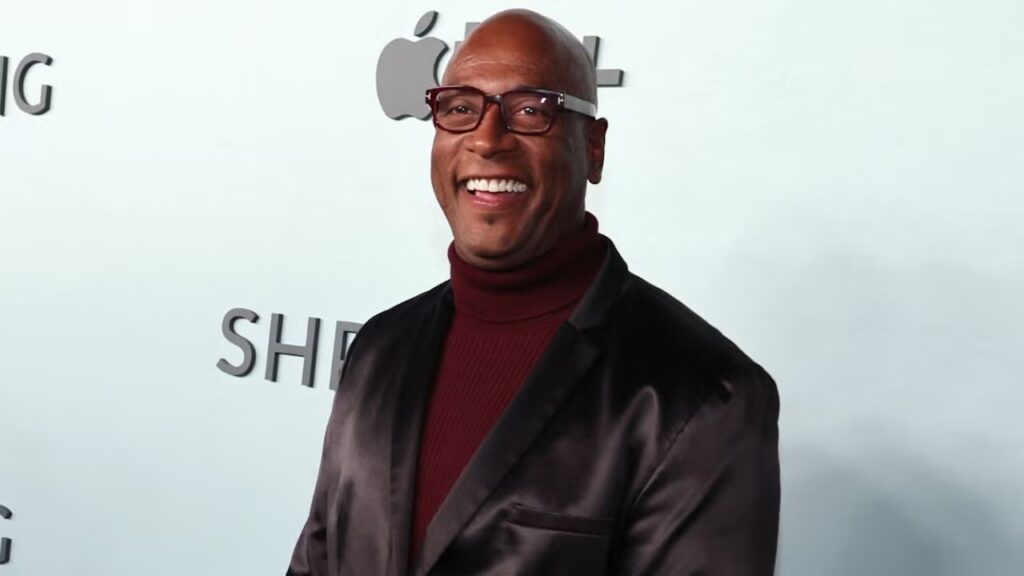 ‘Shrinking’ Crew Member Sues Warner for Wrongful Termination, Alleges EP Groped Her