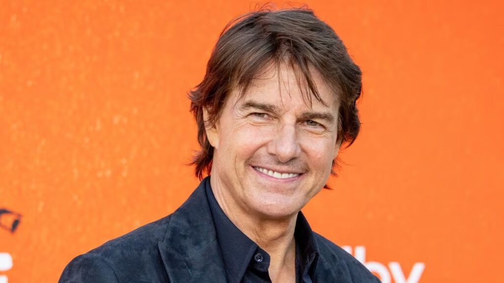 Tom Cruise Dusts Off Risky Business Moves for Jennifer Hudson Show Spirit Tunnel