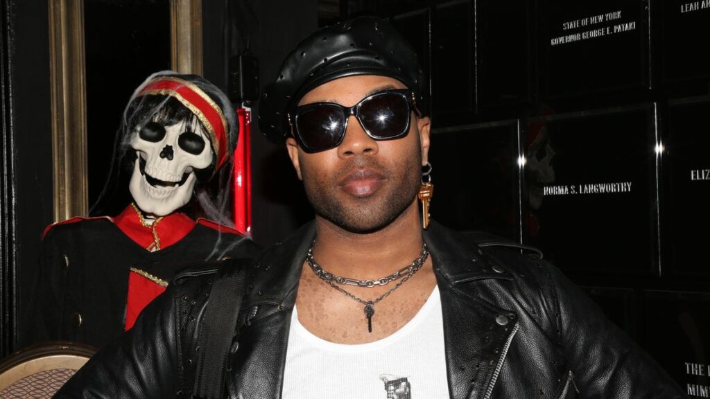 Video: Todrick Hall Explains Why MIDNIGHT Canceled First Week of Previews