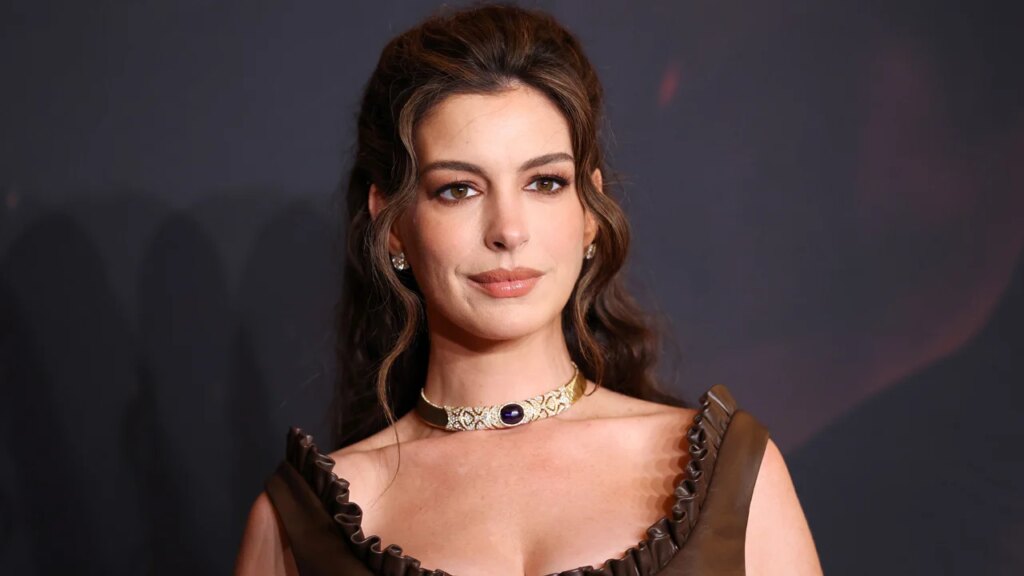 Anne Hathaway Reveals Why Her Doctor Told Her She Couldn’t Go On ‘Hot Ones’ | Just Jared